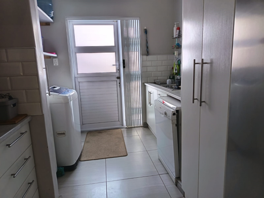 2 Bedroom Property for Sale in Vredenburg Western Cape